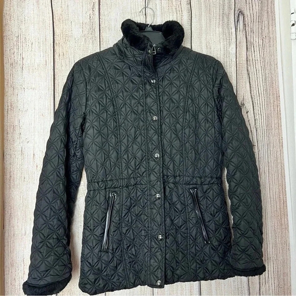 Andrew marc women’s winter jacket medium - Picture 2 of 10